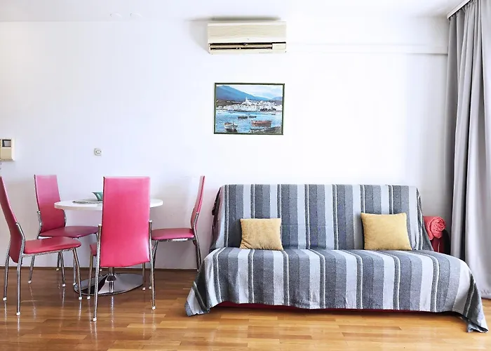 Central Beach Apartment Апартаменты