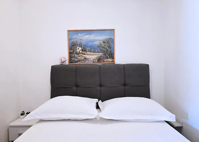 Apartman Central Beach Apartment
