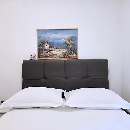 Lejlighed Central Beach Apartment