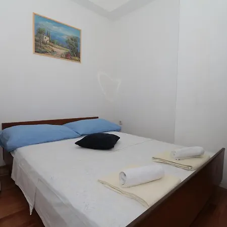 Central Beach Apartment Apartman Makarska