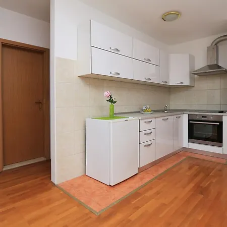 Apartman Central Beach Apartment *